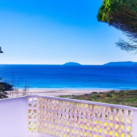 With Sea Views Apartment