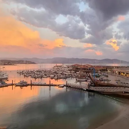 Διαμέρισμα With Sea Views *